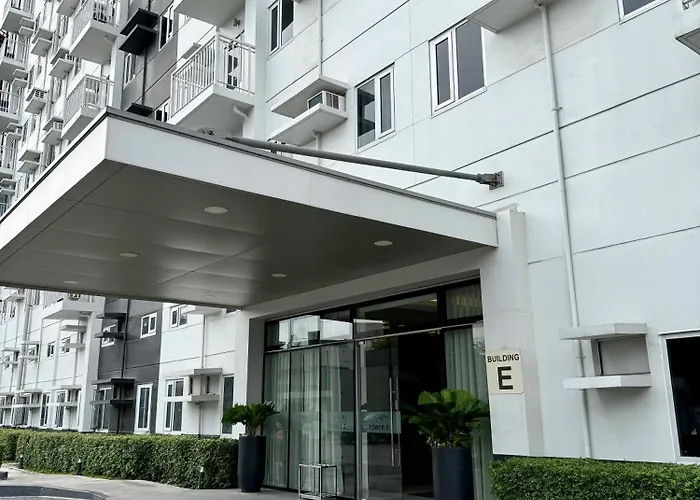 Urban Oasis 2br With Multiple Pools At Smdc Charm Residences Apartamento *